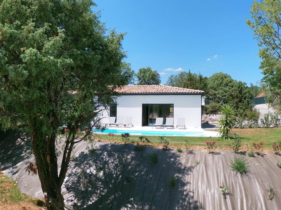 Camille Piscine Chauffee Proche Pont D'arc Villa Saint Alban Auriolles